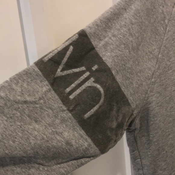 Calvin Klein sweatshirt - Picture 4 of 5